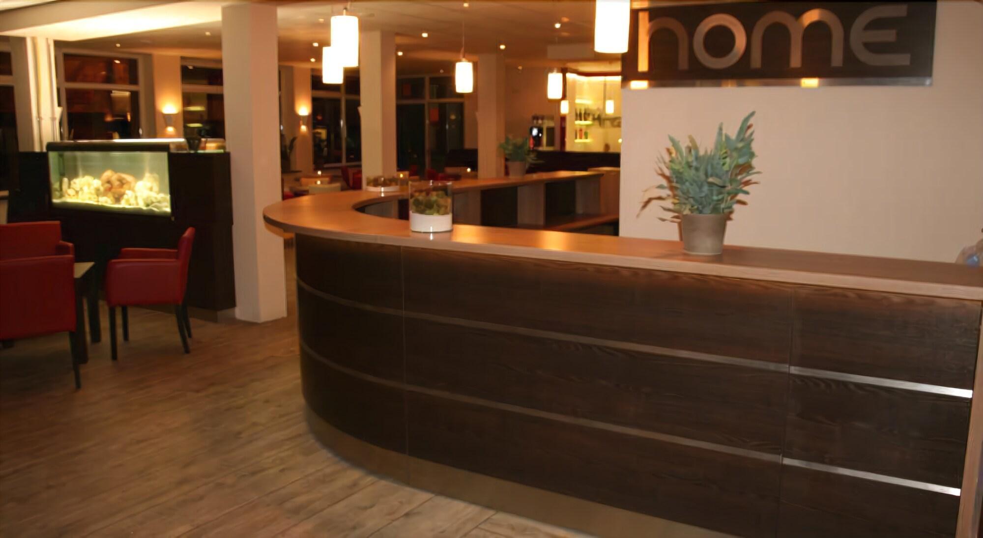 Hotel Home Hotel