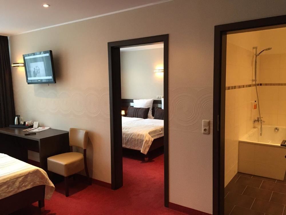 Hotel Home Hotel